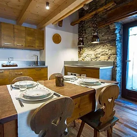Alojamento de Acomodação e Pequeno-almoço Le Relais Du Boucher 3*